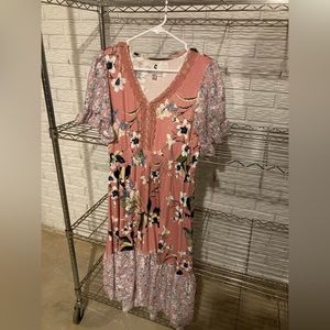 Cupio Brand Women’s Floral Dress Size Medium